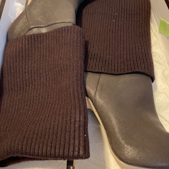 BeBe Adele Brown Leather Sweater Knit High Heeled Boots, Size 9 NEW - Picture 5 of 8